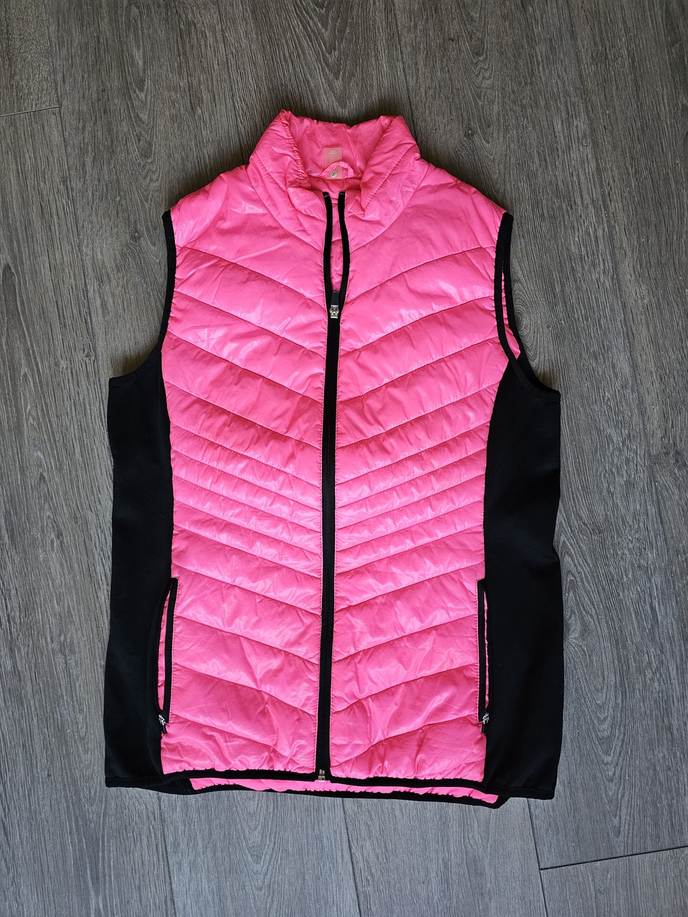 Xersion Hot Pink and Black Quilted Sleeveless Vest